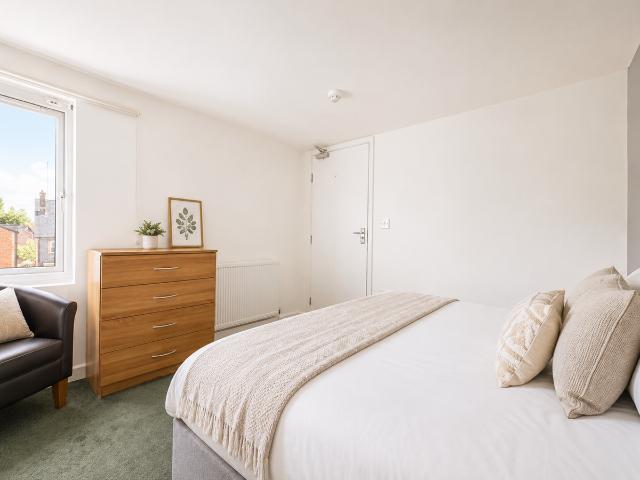 Room for rent in Newtown, Reading