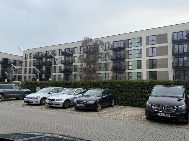 Apartment for rent in Hayes, Greater London