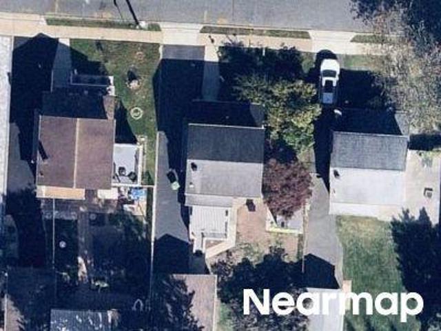 House for sale in Bergenfield, New Jersey