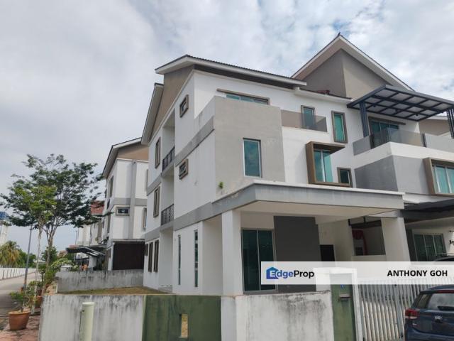 House for sale in Wellesley, Penang