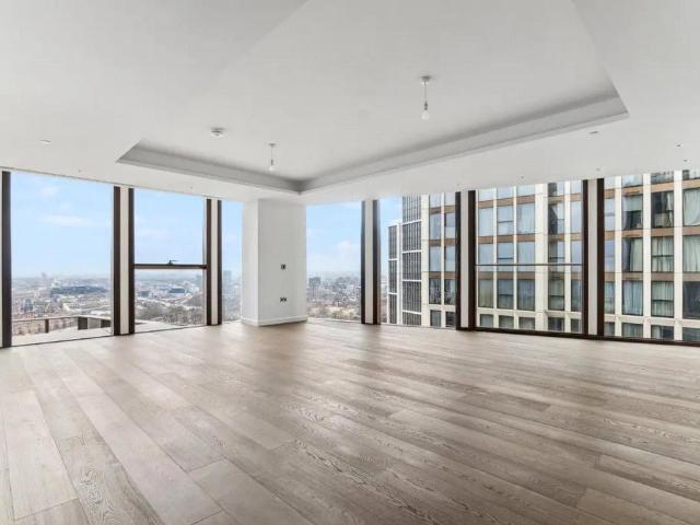 Apartment for rent in Nine Elms, Greater London