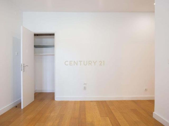 Apartamento alugar em Bairro do Aqueduto, Oeiras