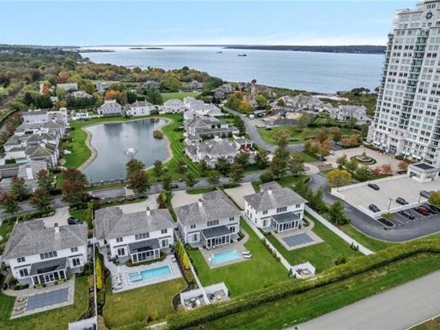 House for sale in Portsmouth, Rhode Island