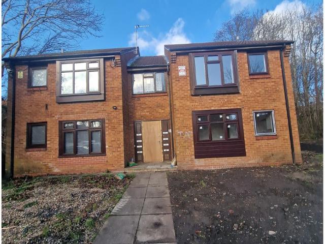 Studio for rent in Dudley Port, Tipton