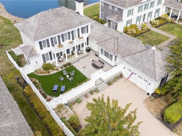 House for sale in Portsmouth, Newport County