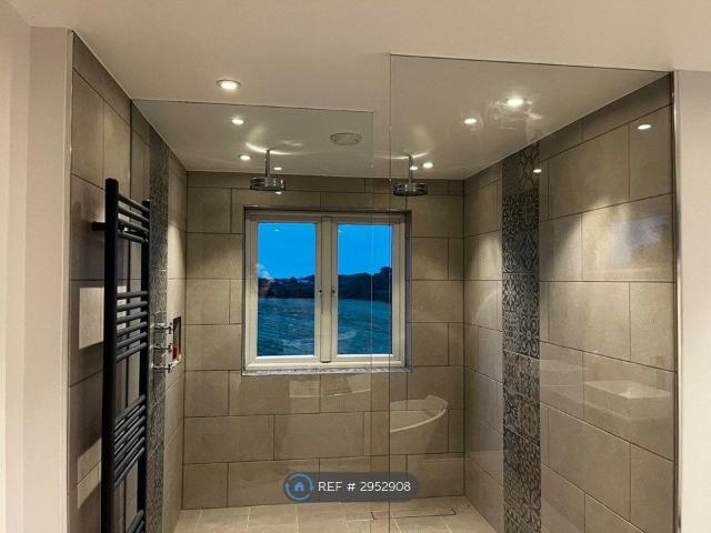Apartment for rent in Penponds, Carnhell Green