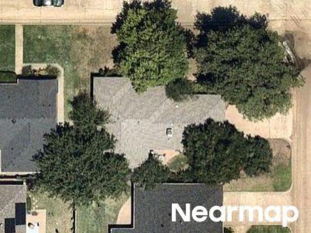 House for sale in Oklahoma City, Canadian County