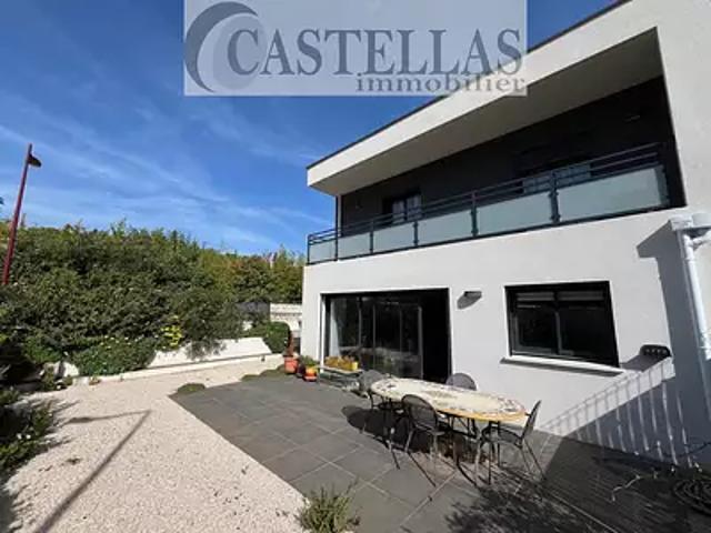 Maison vente à Marseille, Carnoux-en-provence