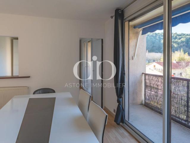 Appartement vente à France métropolitaine, Carnoux-en-provence