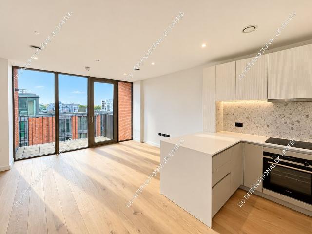 Apartment for rent in London Borough of Hammersmith and Fulham, Greater London