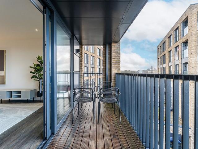 Apartment for rent in Croydon, Broad Green