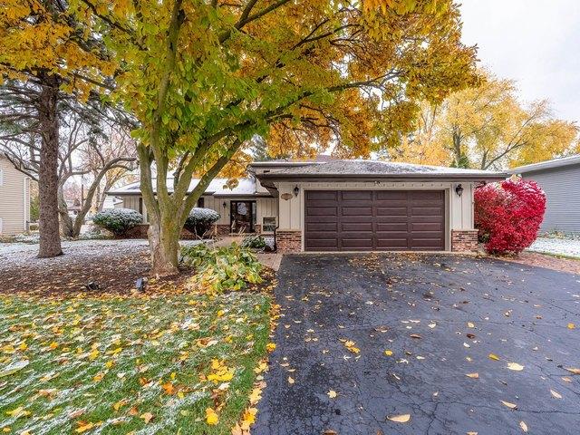 House for sale in Carol Stream, Illinois