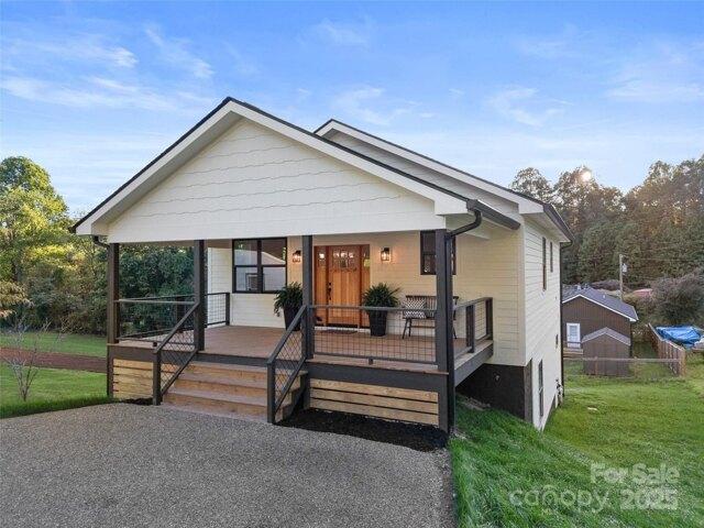 House for sale in Brevard, North Carolina