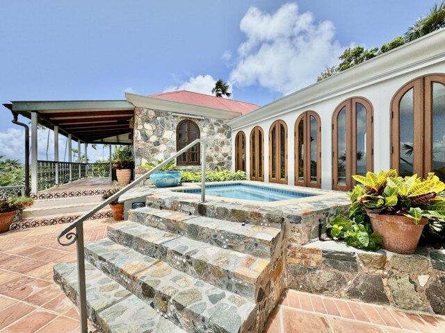 House for sale in Saint John, Indiana