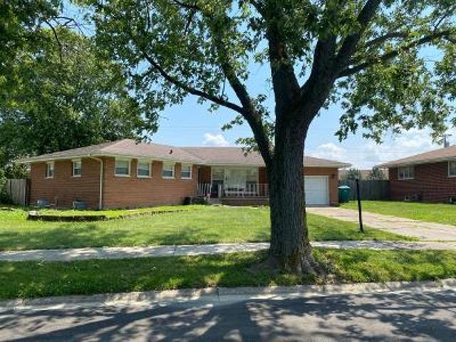 House for sale in Merrillville, Indiana
