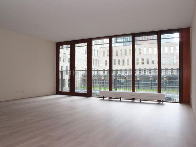 Appartement te huur in Bezuidenhout, Zuid Holland