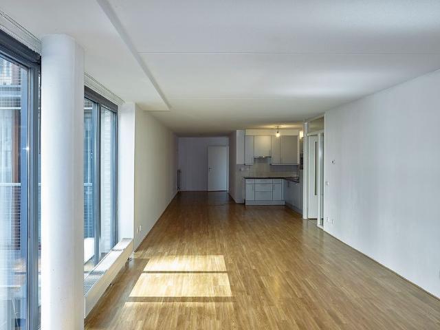 Appartement te huur in Bezuidenhout, Zuid Holland