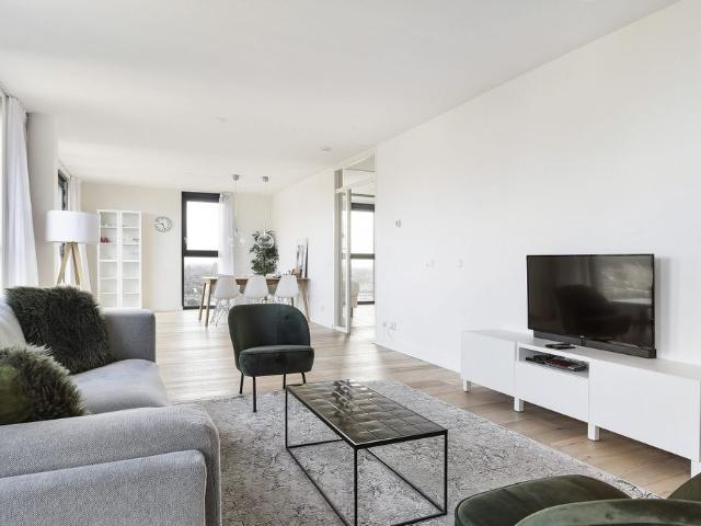 Appartement te huur in Bezuidenhout, Zuid Holland