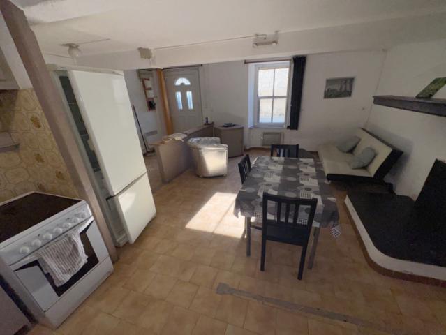 Maison vente à Narbonne, Homps