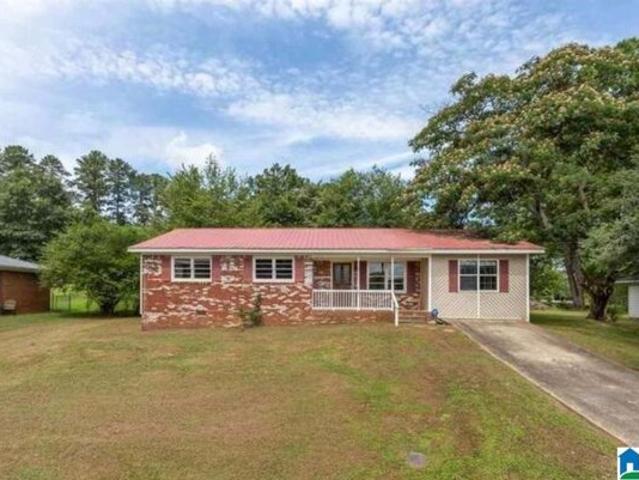 House for sale in Weaver