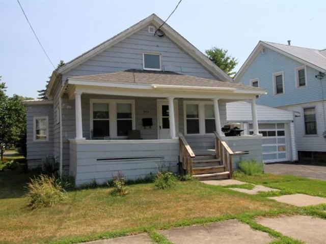 House for sale in Ogdensburg