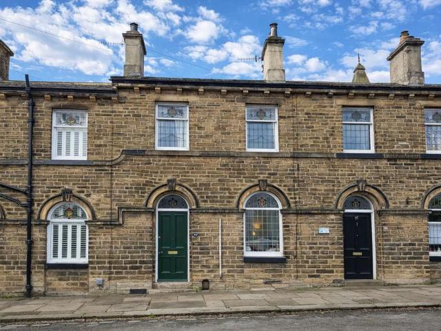 House for rent in Saltaire, Bradford