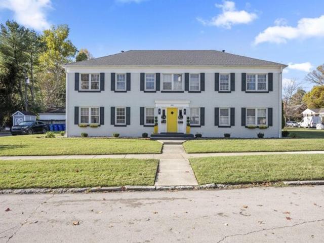 Condo for sale in Lexington