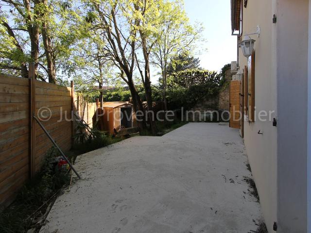 Appartement vente à Carpentras, Caromb