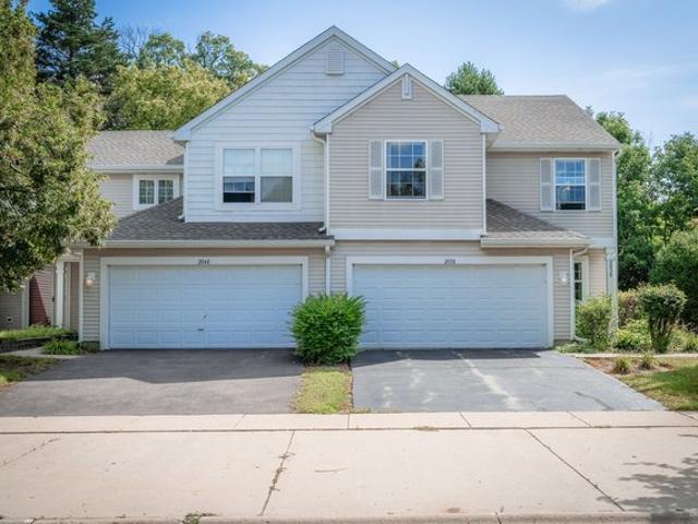 Condo for sale in Carpentersville, Illinois