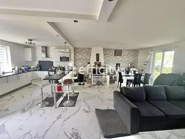 Maison vente à Nantes, Carquefou