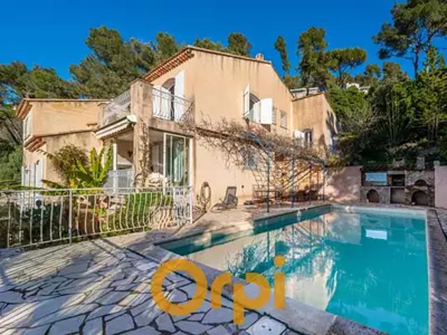 Maison vente à Arrondissement de Toulon, Carqueiranne