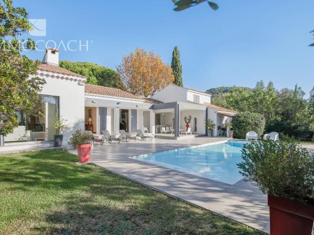 Maison vente à Arrondissement de Toulon, Carqueiranne
