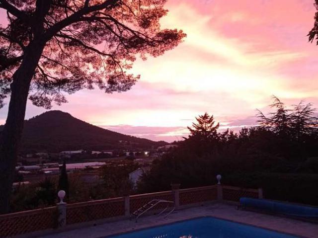 Maison vente à Arrondissement de Toulon, Carqueiranne
