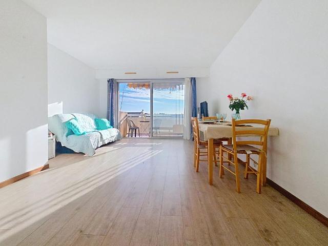 Appartement vente à Arrondissement de Toulon, Carqueiranne
