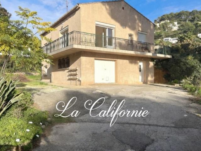 Maison vente à Arrondissement de Toulon, Carqueiranne