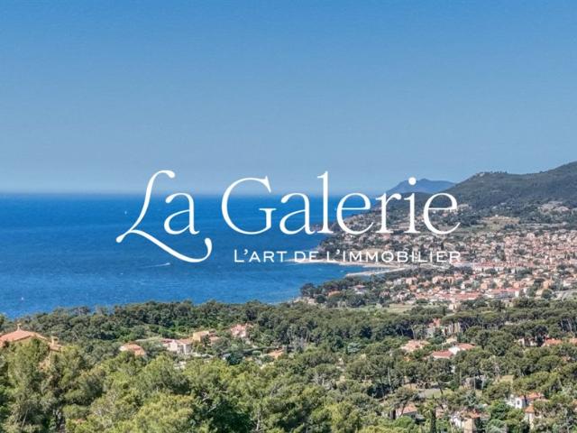 Maison vente à Arrondissement de Toulon, Carqueiranne