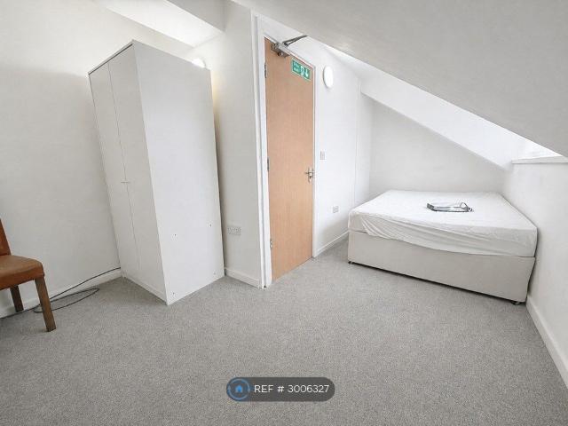 Room for rent in West Yorkshire