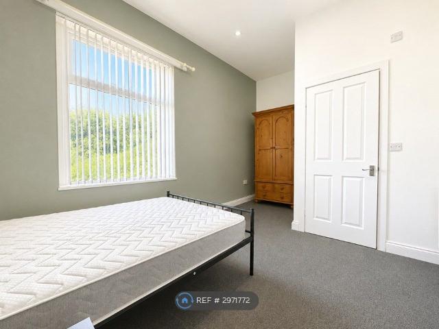 Room for rent in West Yorkshire