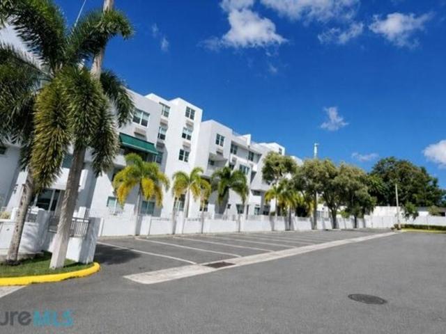 Condo for sale in San Juan