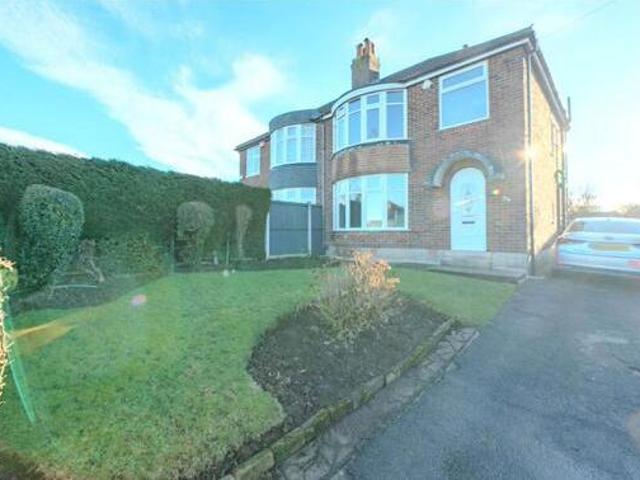 House for sale in Carr Manor, Chapel Allerton