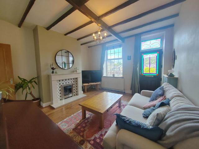 House for rent in Stubbin, Deepcar