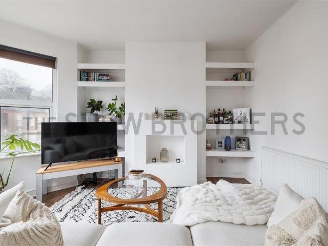Apartment for rent in Greater London