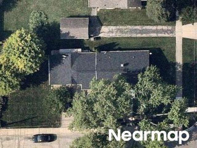 House for sale in Elgin