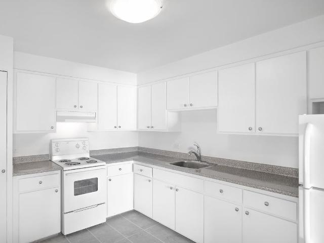 Apartment for rent in Dorval, Quebec