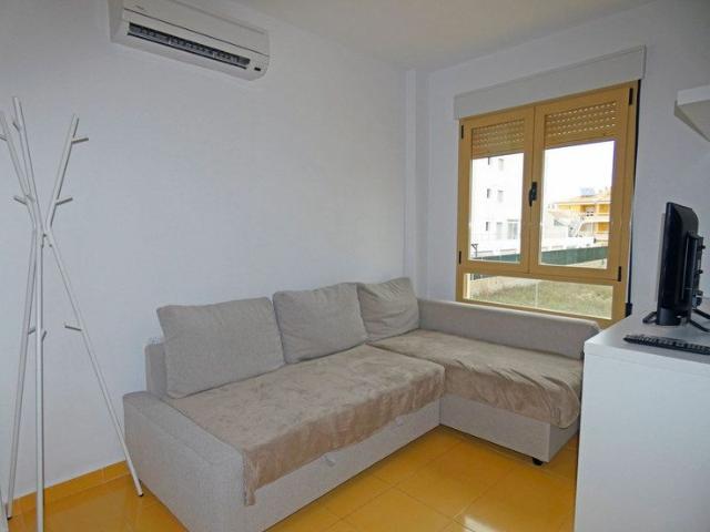 Apartamento en alquiler en Urbanització Platja d'Oliva, la Safor