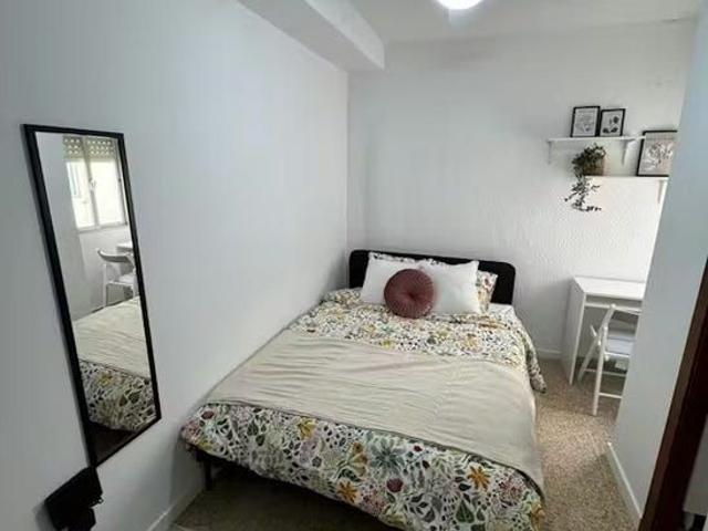 Apartamento en alquiler en el Poble Nou, Torrent