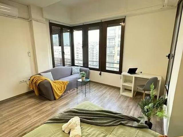 Apartamento en alquiler en Ciutat Vella, Comarca de València