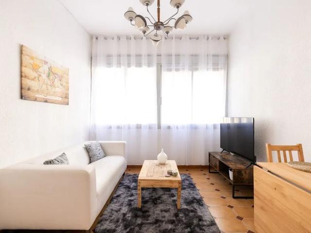 Apartamento en alquiler en Cornellà De Llobregat, Sant Ildefons