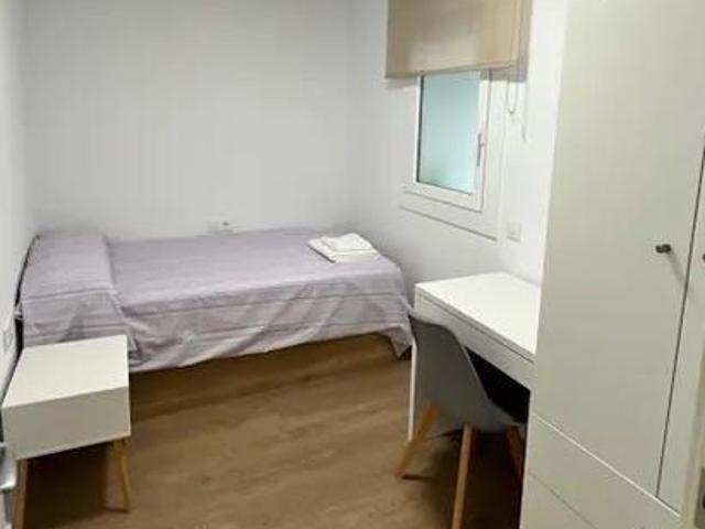 Apartamento en alquiler en Cornellà De Llobregat, la Gavarra