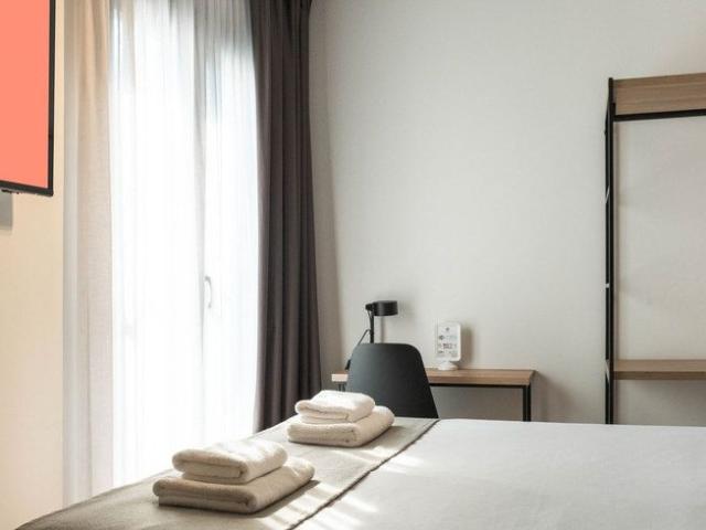 Estudio en alquiler en Districte III, Barcelonès